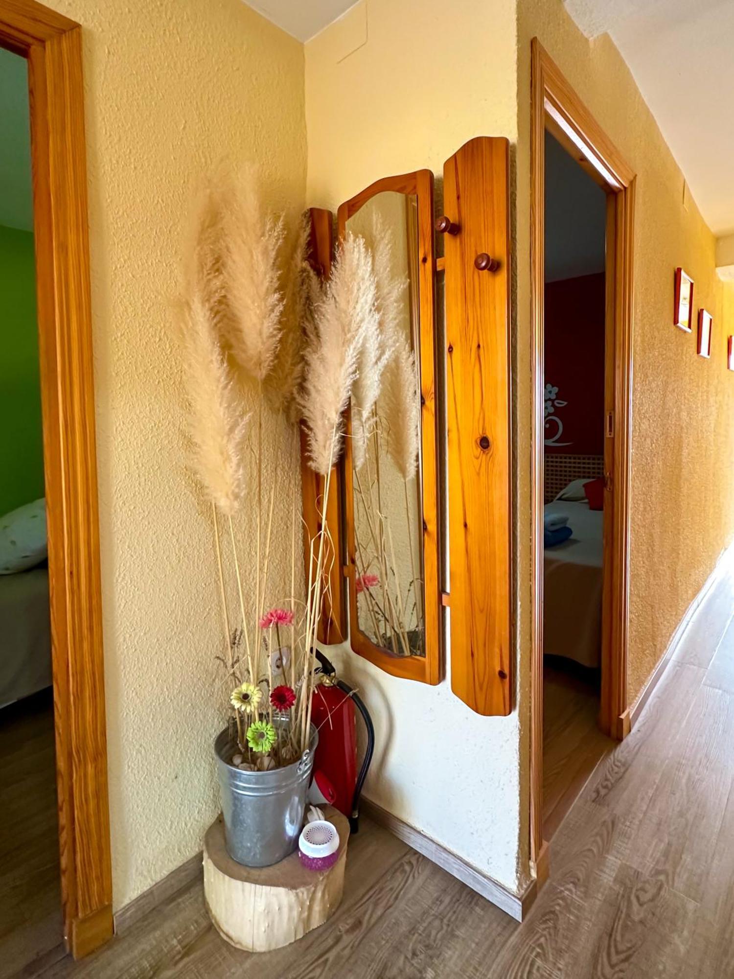 Valmuel Casa Rural Los Pinos المظهر الخارجي الصورة